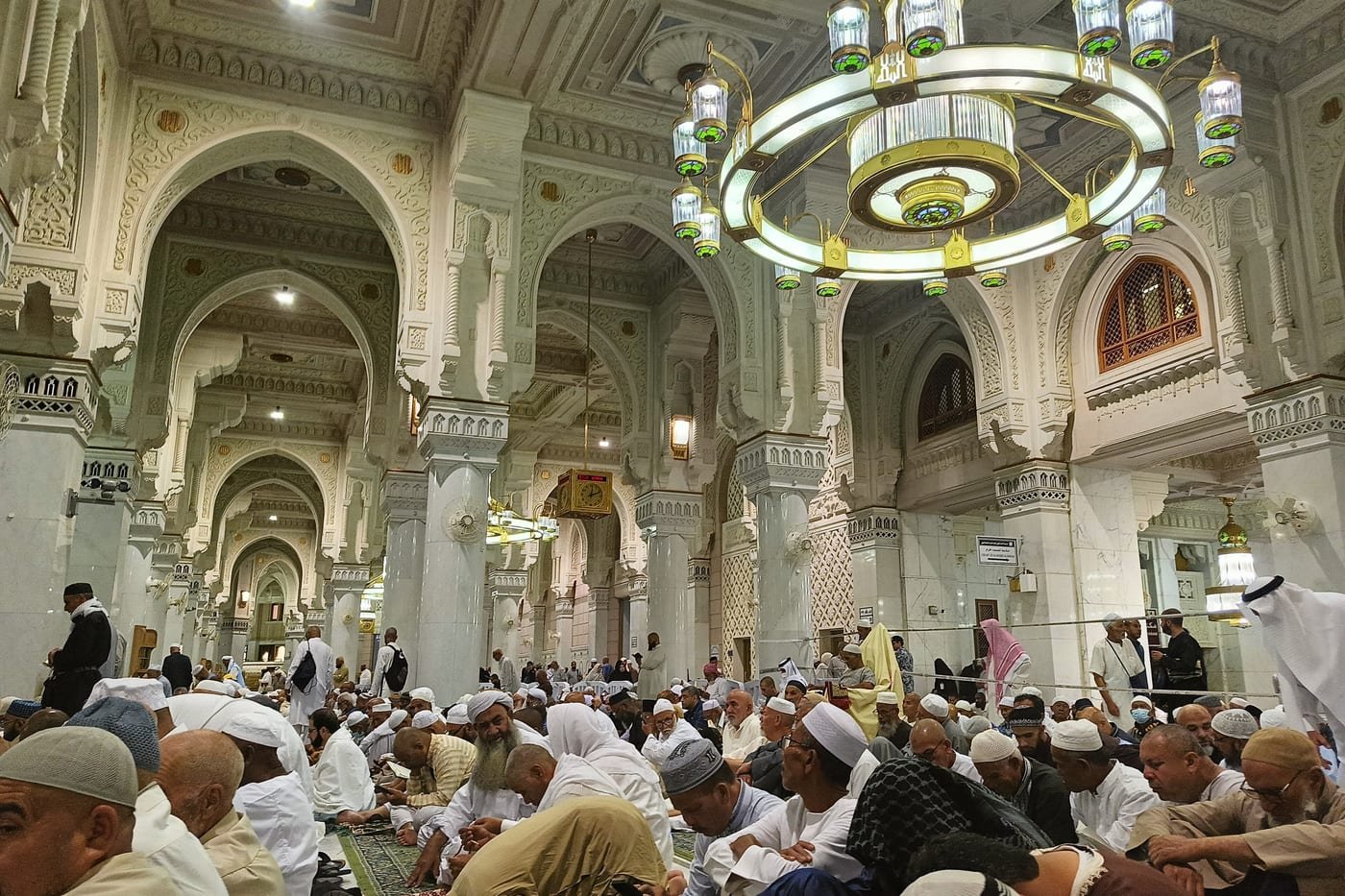 Ramazan ayında Mescid-i Haram'da umreciler